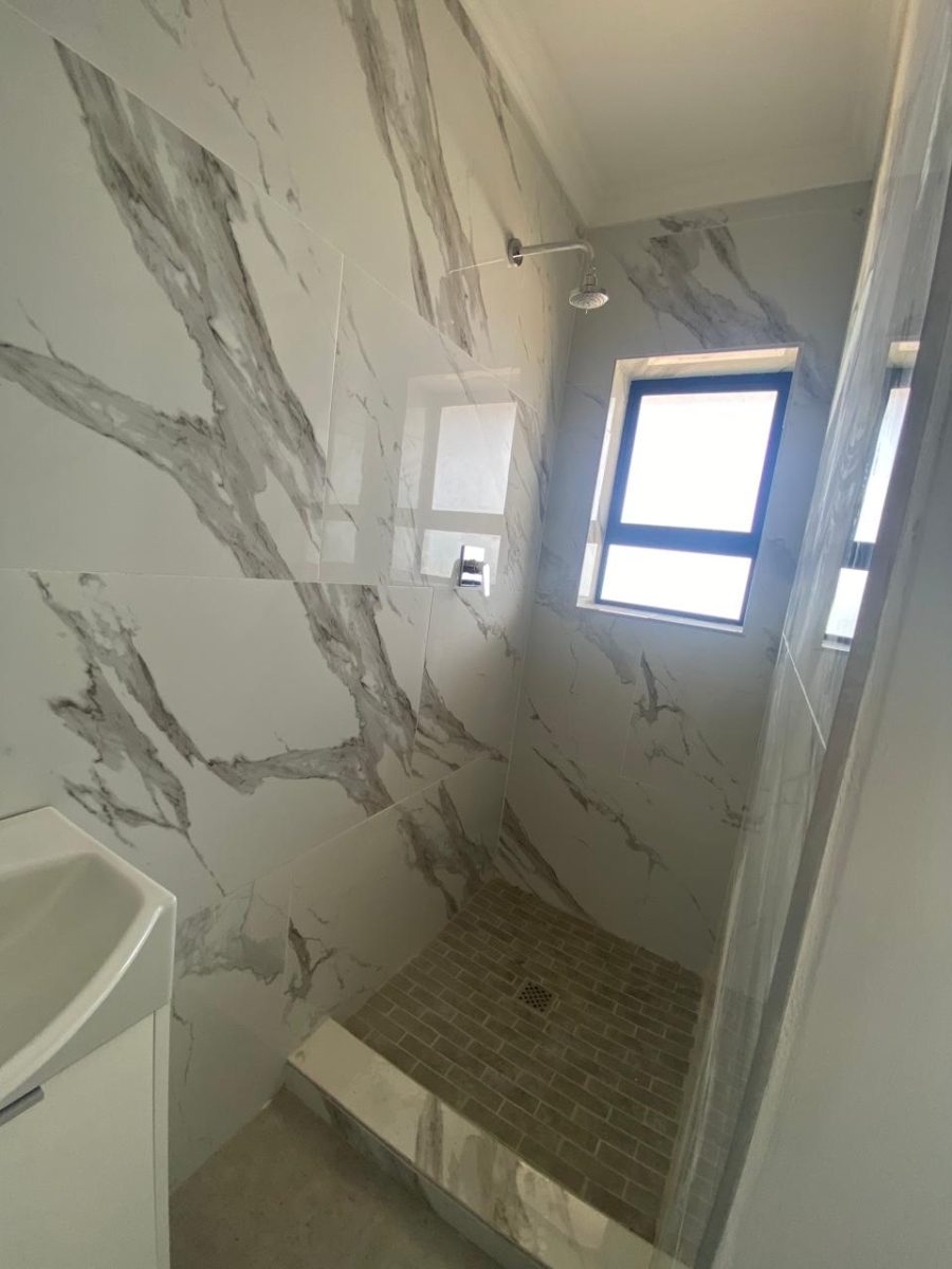 5 Bedroom Property for Sale in Dana Bay Western Cape